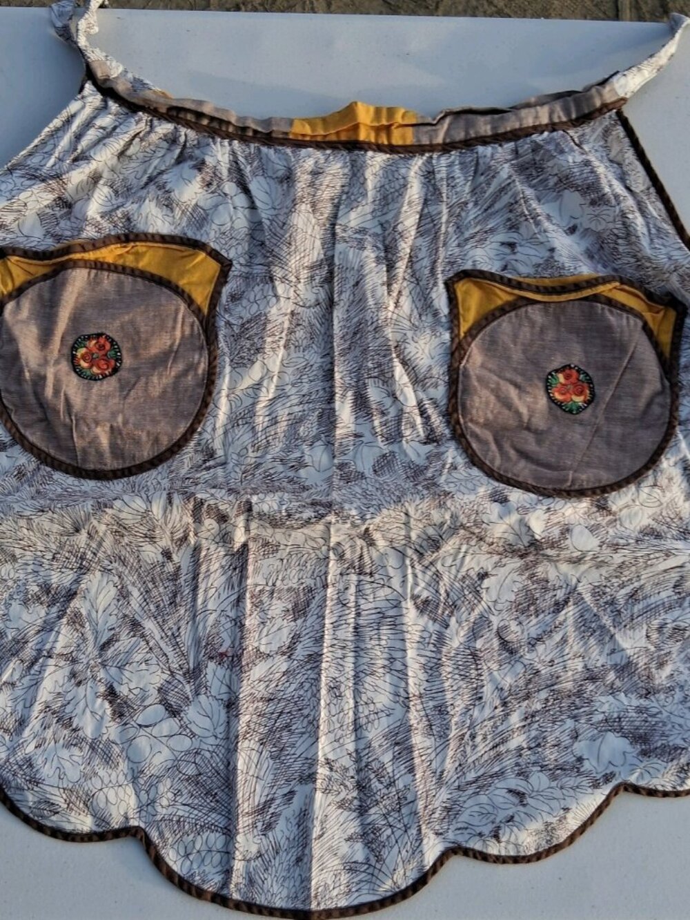 Vintage 50s 60s Novelty Owl Face Half Apron Handcrafted